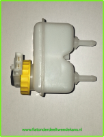 Remreservoir dubbel met sensor Fiat 126