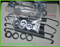 Remschoen veer set met montage veer voor Remschoen voor of achter als origineel Fiat 500G-126